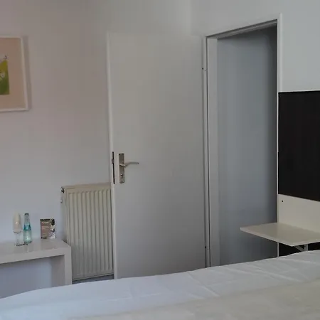 Rhein-residenz 3*